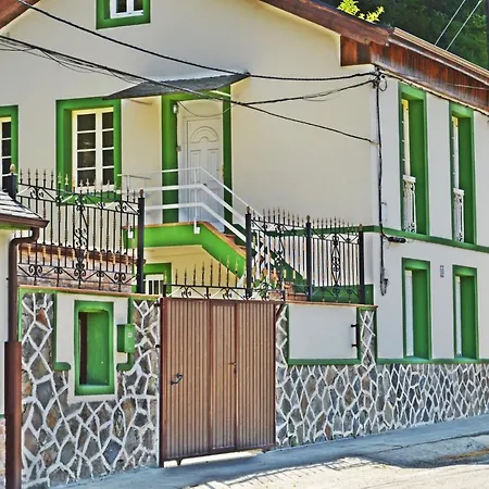 La Capitana * Luarca